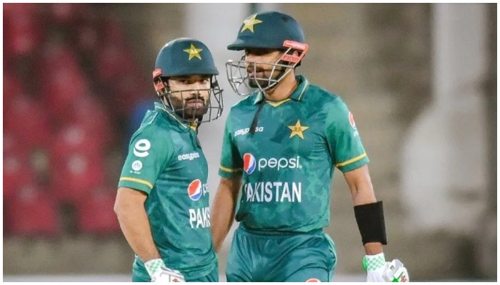 Pakistan cricketers Muhammad Rizwan (L) and Babar Azam. — PCB/File