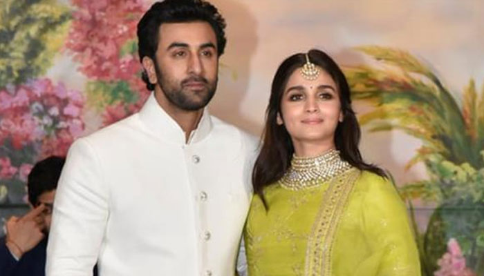 Alia Bhatt, Ranbir Kapoors wedding guestlist revealed!