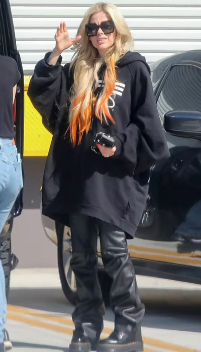 Avril Lavigne flaunts diamond ring sparking engagement rumours with Mod Sun