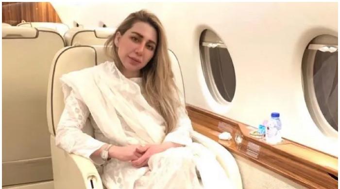 Farah Khan hoarded over $0.24 million in cash: report