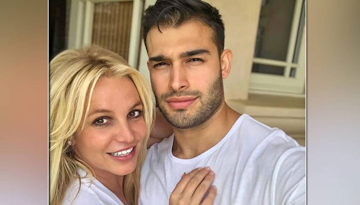 Britney Spears is pregnant, expecting her third child