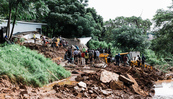 Hampir 60 orang tewas dalam banjir S.Africa, lebih banyak hujan datang