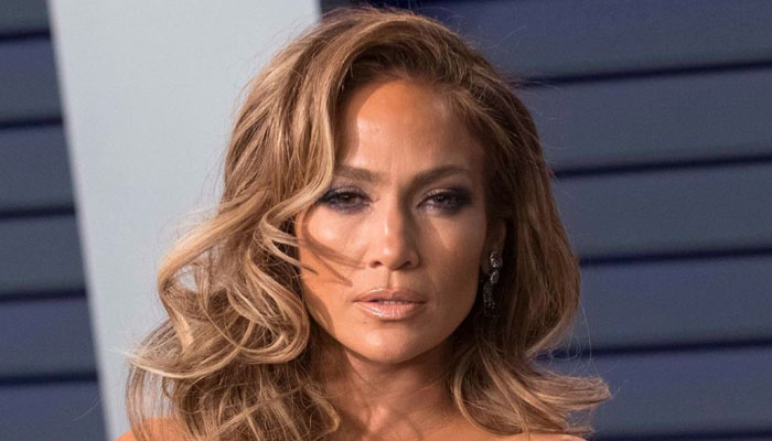 Jennifer Lopez will not let media destroy her wedding plans again, she will just do it