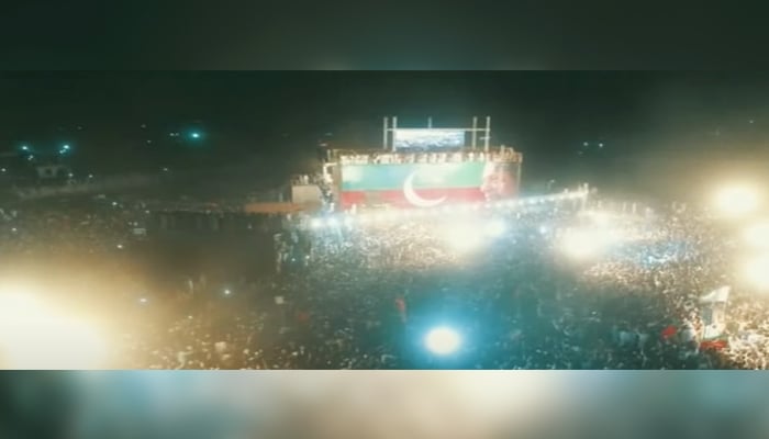 An overview of PTIs jalsa in Peshawar, on April 13, 2022. — Scrrengrab via YouTube