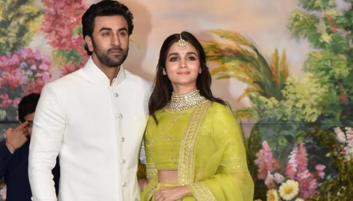 Alia Bhatt is all set to tie the knot with her ultimate celeb crush Ranbir Kapoor today, April 14