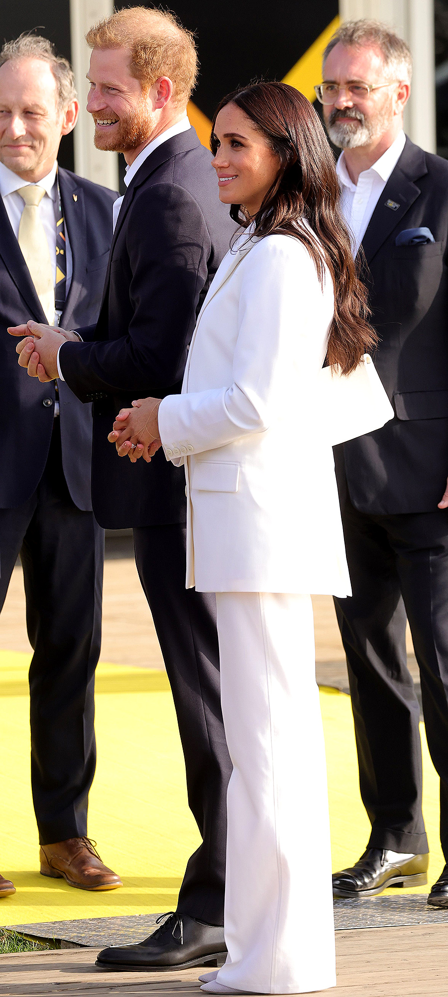 Meghan Markle turns heads in all-white look at Invictus Games: See