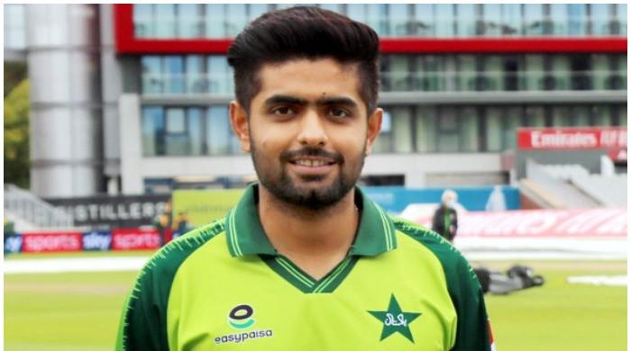 Who does Babar Azam think is the best bowler?