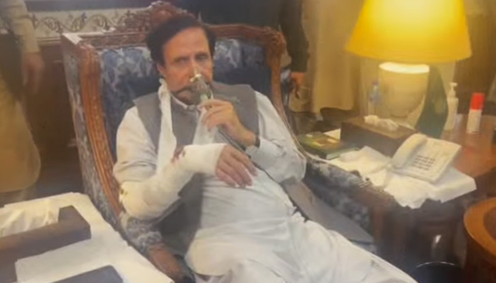 Speaker Punjab Assembly Pervez Elahi claims he was injured during the ruckus that took place inside the house in Lahore, on April 16, 2022. — YouTube/HumNewsLive