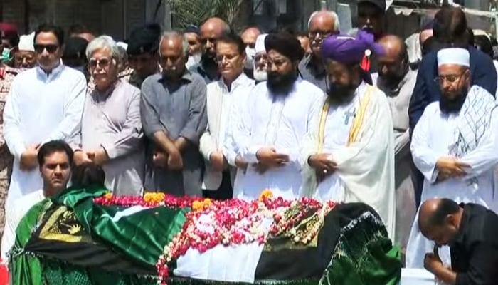 Funeral prayers for Bilquis Bano Edhi being offered in Karachi, on April 16, 2022. — YouTube/HumNewsLive