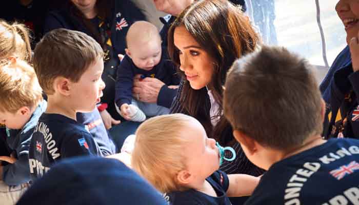 Meghan Markle meets Team UK families in The Hague