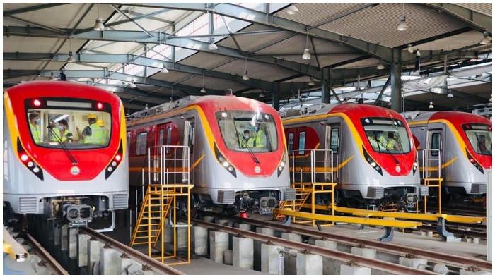 Discounts for students on Orange Train will reduce pollution, propose officials