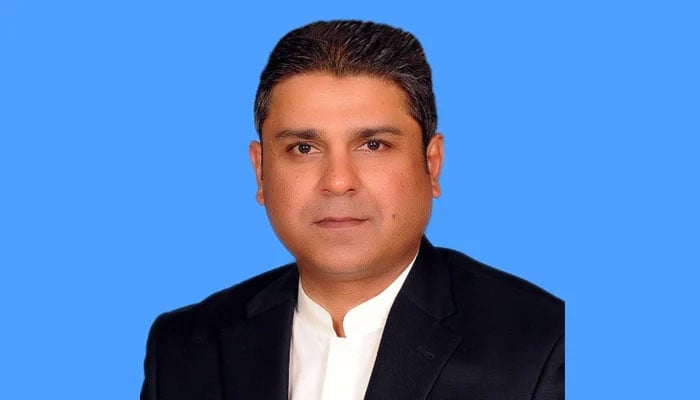 Federal Minister of Inter-Provincial Coordination Ehsaan-ur-Rehman Mazari. — NA of Pakistan website