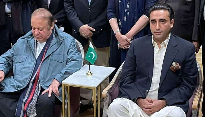 PML-N supremo Nawaz Sharif (L) and PPP Chairman Bilawal Bhutto-Zardari. — Twitter/PPPMediaCell