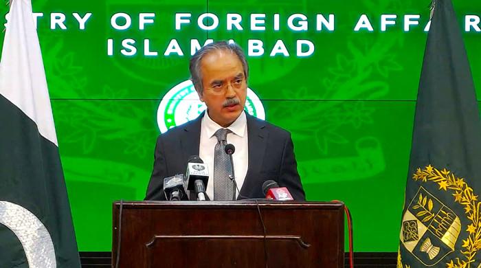 Foreign Office rebuts claims of pressure on ex-ambassador to US Asad Majeed