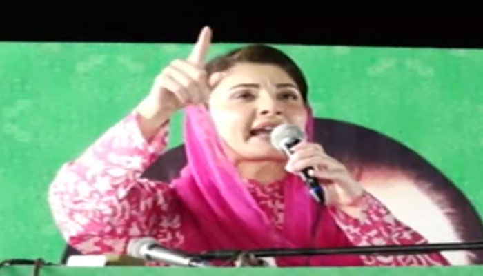 Pemimpin PML-N Maryam Nawaz berbicara kepada pekerja partai di Lahore.  — Tangkapan Layar/ Berita Geo