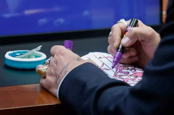 Johnny Depp grabs markers, colouring pencils amid courtroom boredom: Photo
