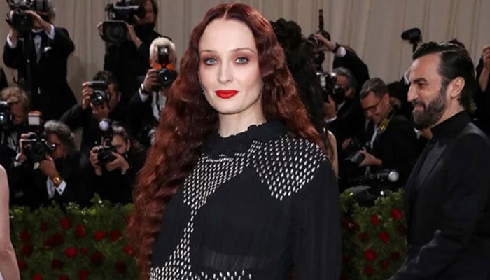 Sophie Turner had live-in therapist to help battle eating disorder