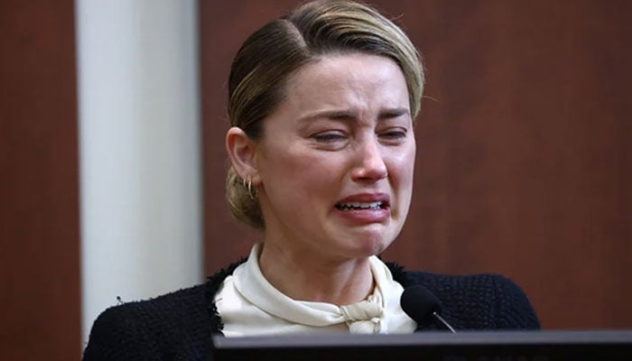 Amber Heard breaks down in tears