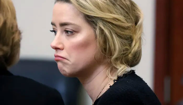 Amber Heard slams 'incompetent father' Johnny Depp in testimony - Vimarsana News