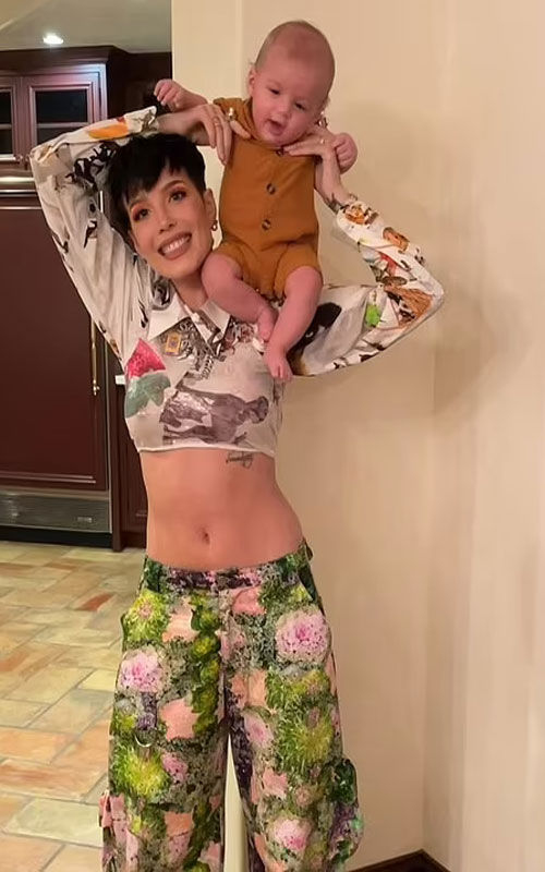 Halsey, Olivia Munn, Priyanka Chopra mark first Mother’s Day after embracing motherhood