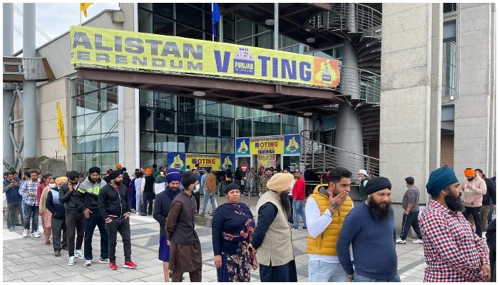 Members of the Sikh community stand in line to vote for the Khaistan referendum. — Murtaza Ali Shah