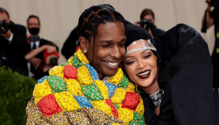 Rihanna doesn’t need motherhood advice: insists Cardi B