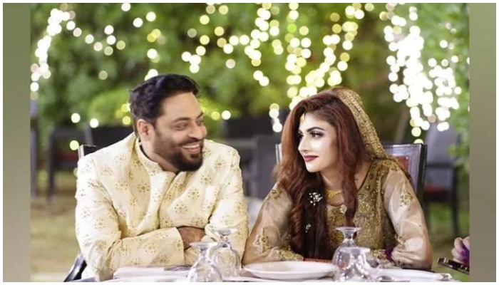 TV personality Amir Liaquat Hussain (left) and Syeda Dania Shah. — Instagram