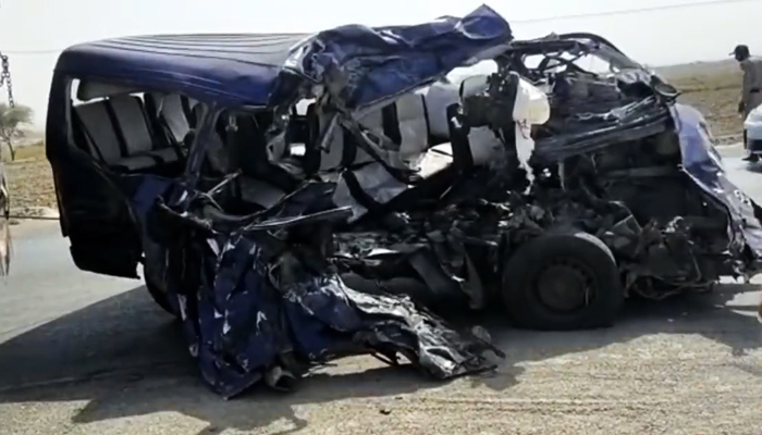 The van collided with a truck in Jamshoro on May 11, 2022. — Twitter/ThePakDaily