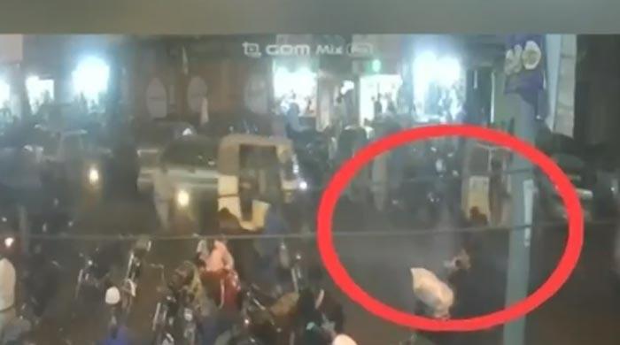 Cannot rule out foreign agencies' involvement in Karachi's Saddar blast: officials 