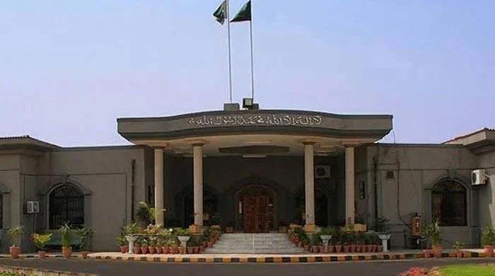 IHC directs govt to ensure no cases are lodged against PTI leaders in Madina case