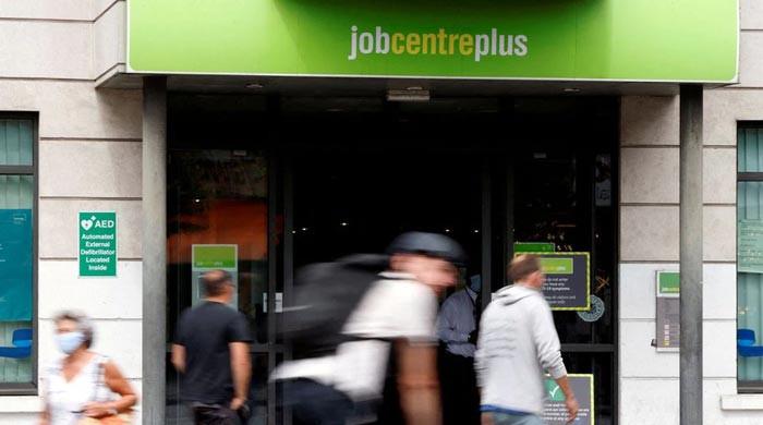 UK unemployment hits 48-year low, pushing up pay