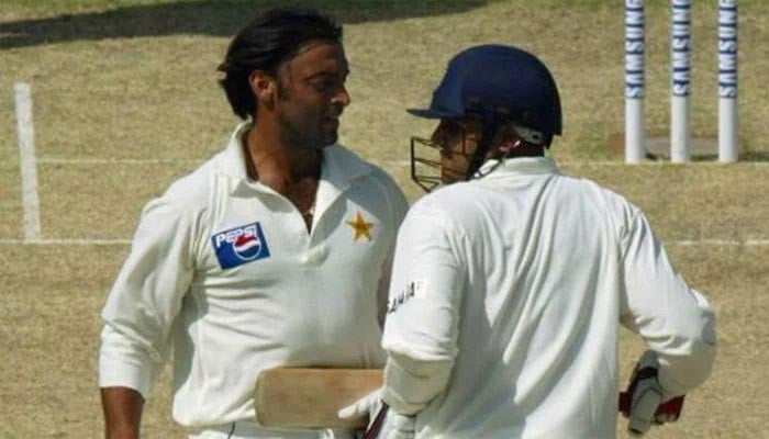 virender-sehwag-declares-shoaib-akhtar-s-bowling-action-illegal