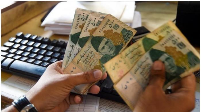 On the edge: Cyclical, immediate challenges Pakistan faces amid deteriorating economic situation 