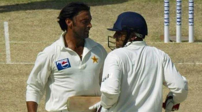Virender Sehwag declares Shoaib Akhtar's bowling action 'illegal'