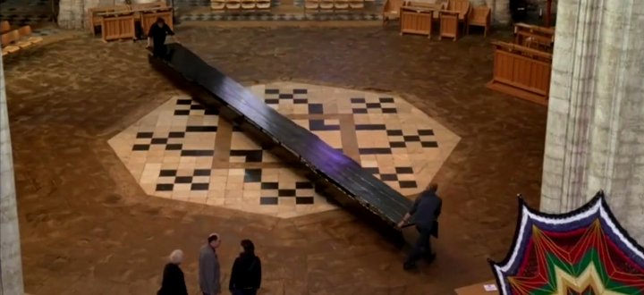 Russias Putin will be jealous of the long table made for Queen Elizabeths Platinum Jubilee