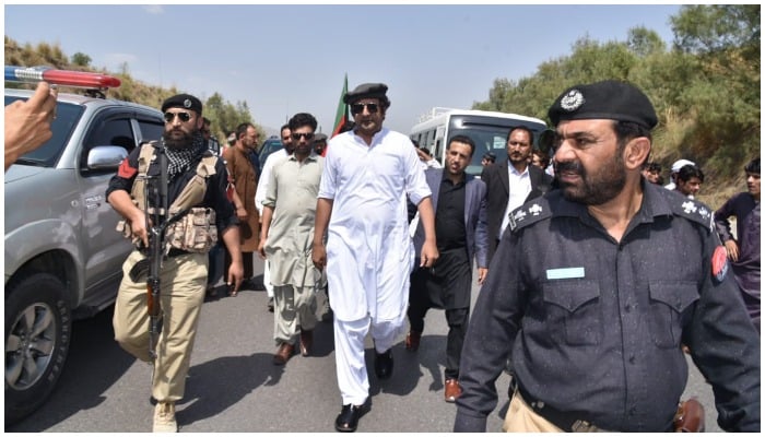 Gilgit-Baltistan Chief Minister Khalid Khurshid leads convoy amid tight security. — Twitter/@AbdulKhalidPTI