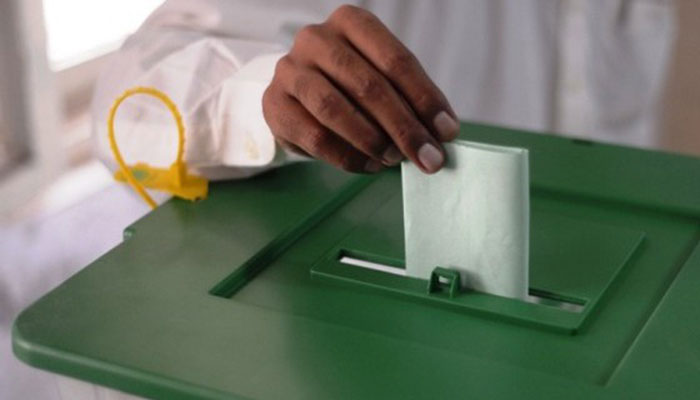 A man is casting his vote. Photo: AFP/file