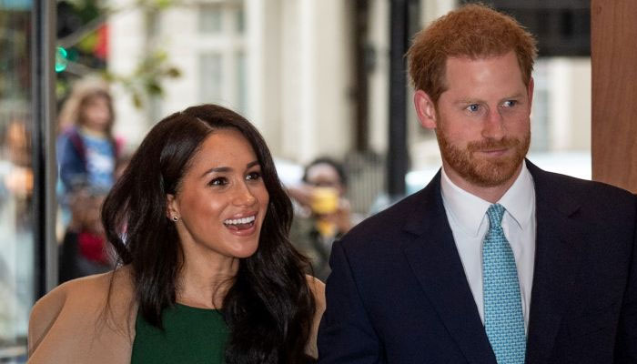 Queen aides afraid of Sussex bomb, have no power over Meghans unofficial UK plans