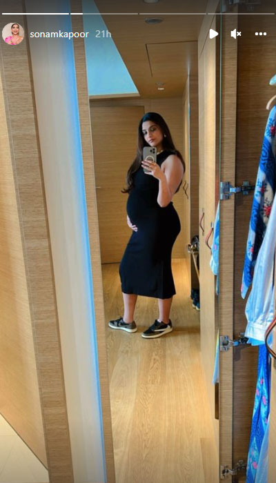 Pregnant Sonam Kapoor shows off her growing baby bump: See Pic