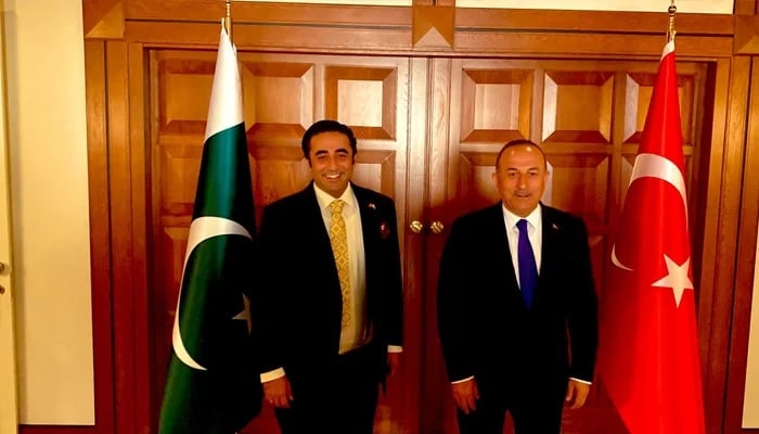 Foreign Minister Bilawal Bhutto Zardari (left) meeting his Turk counterpart Mevlut Cavusoglu. — Twitter/ @BBhuttoZardari