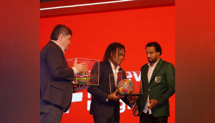 At trophy unveiling ceremony, Pakistan's football captain regrets not being part of World Cup - Vimarsana News