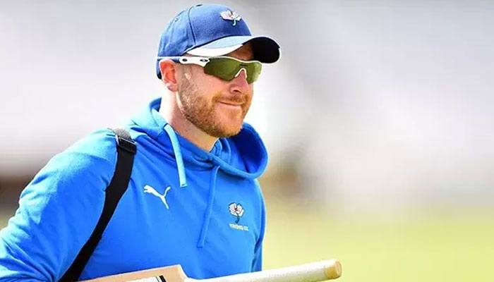 Mantan pelatih kriket memenangkan klaim melawan Yorkshire setelah pertikaian rasisme