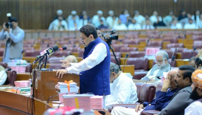 New coalition govt unveils 'toughest' budget with Rs9.5tr outlay - Vimarsana News