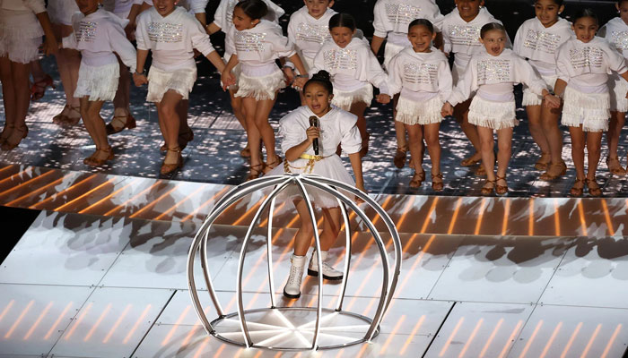 Jennifer Lopez will not let NFL remove cages from halftime show