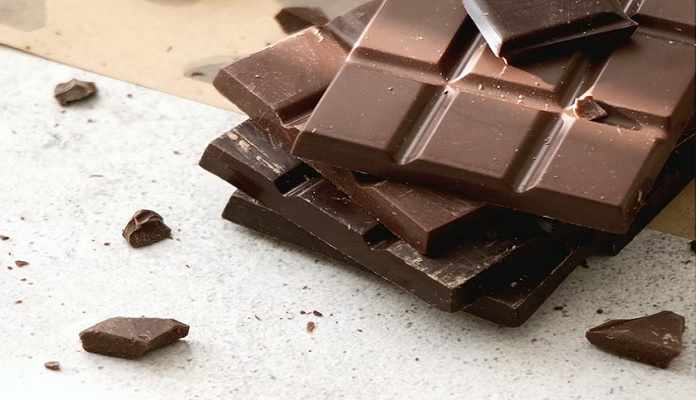 Chocolate bars.—Unsplash/@tetiana_bykovets