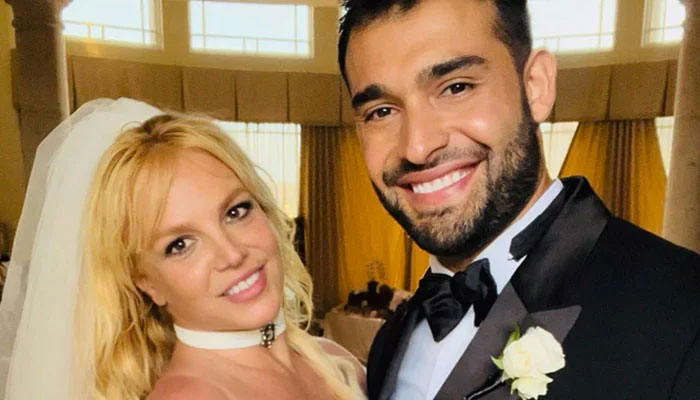 Britney Spear’s sister subtly extends her congratulations on the wedding