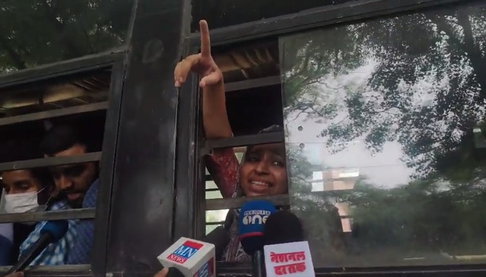 Delhi police detains students protesting in support of Afreen Fatima.—Screengrab via Twitter/mhassanism