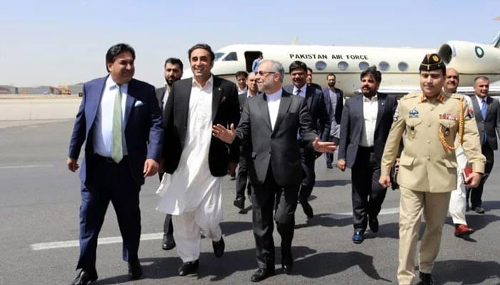 Foreign Minister Bilawal Bhutto lands in Tehran. — Radio Pakistan