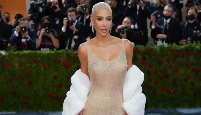 Kim Kardashian denies damaging Marilyn Monroe dress: Not accurate