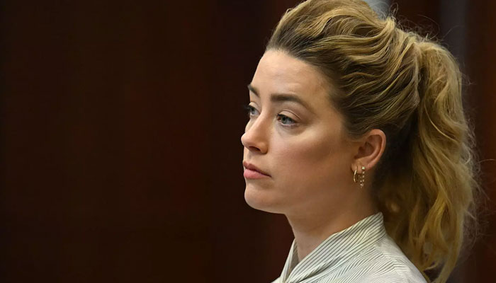 Wannabe movie star Amber Heard unaware she has lost the trial: Watch